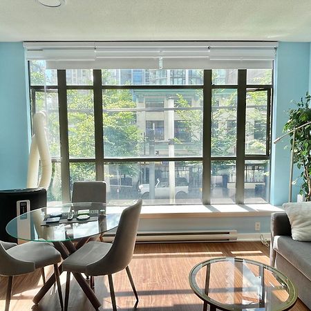 Downtown 1Br Condo At Granville Strip Near English Bay Ванкувер Экстерьер фото