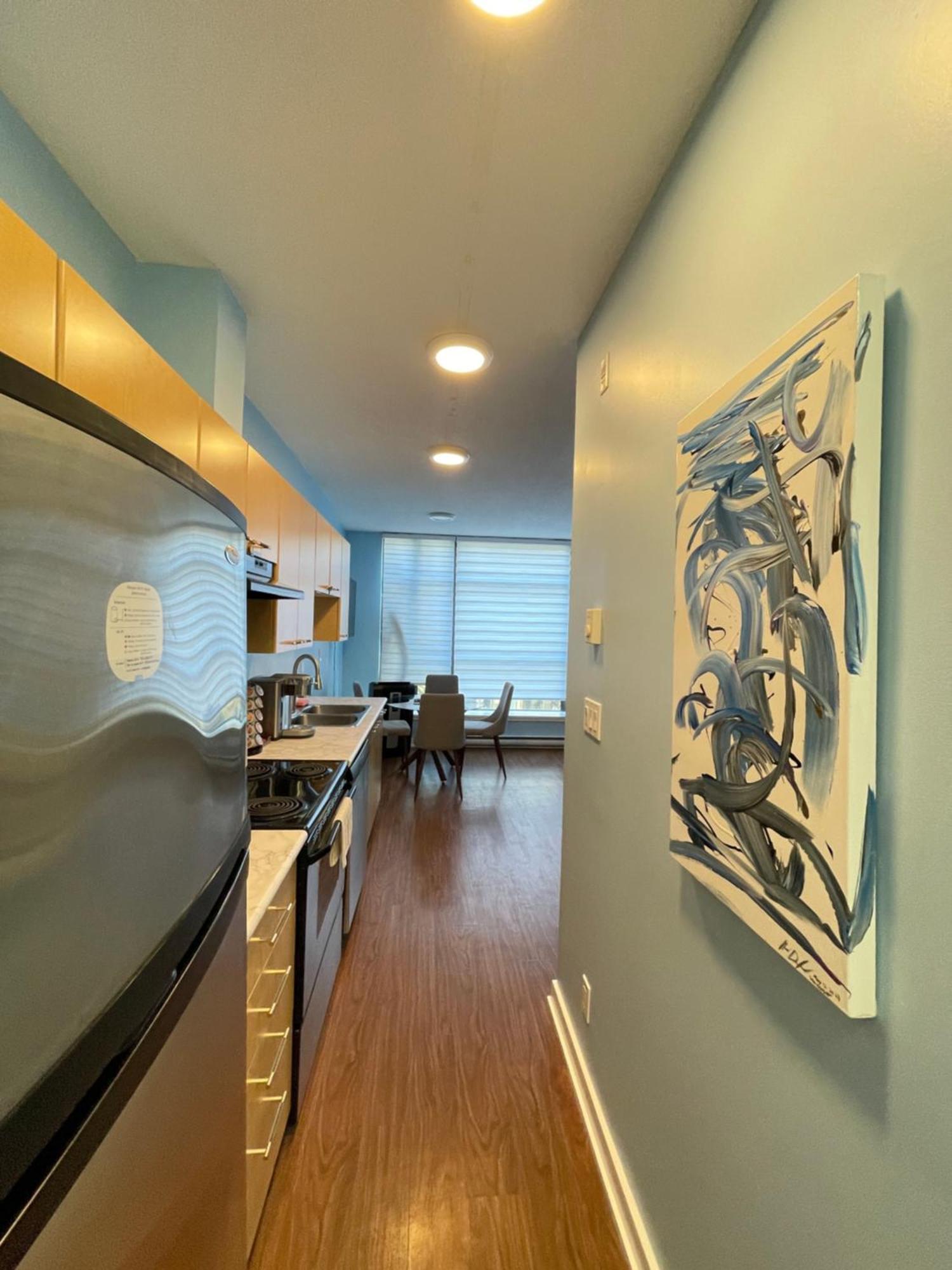 Downtown 1Br Condo At Granville Strip Near English Bay Ванкувер Экстерьер фото