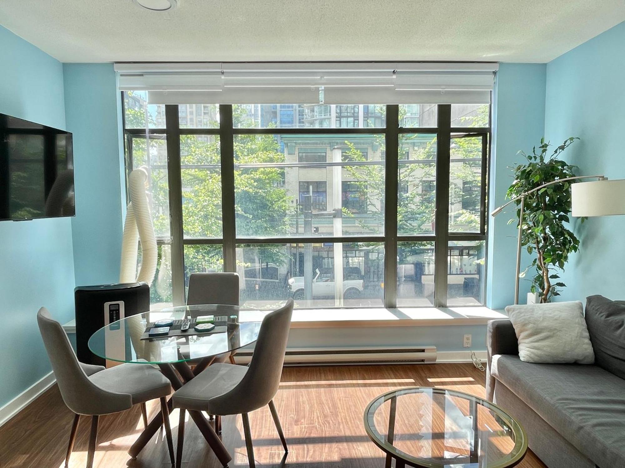 Downtown 1Br Condo At Granville Strip Near English Bay Ванкувер Экстерьер фото